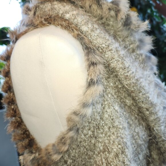 Love Token Fur Trim Open-Front Luxury BOHO Cascade Vest - Picture 6 of 13